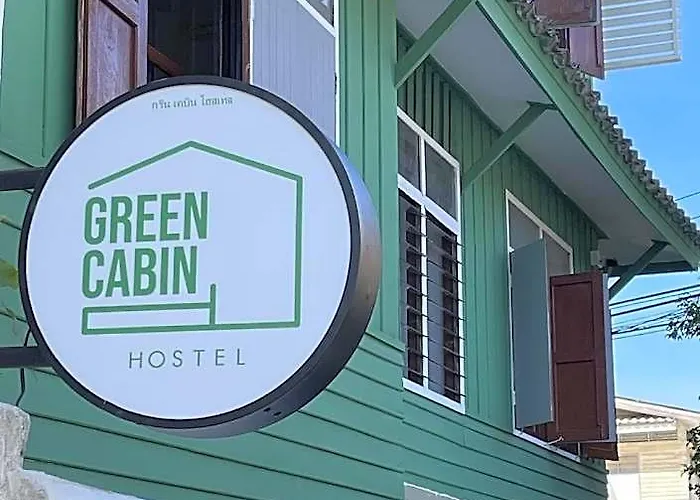 Green Cabin Hostel Hotell 5*