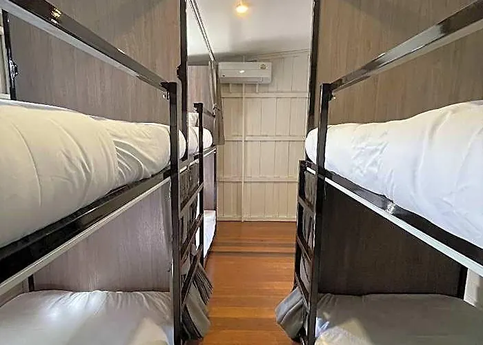 Hotell Green Cabin Hostel Bangkok