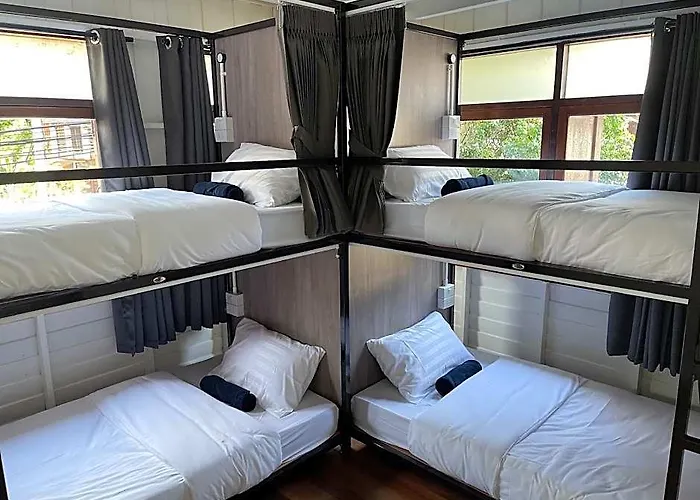 Green Cabin Hostel
